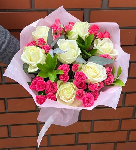 Заказать букет "Магия" цветов с доставкой по Оренбургу